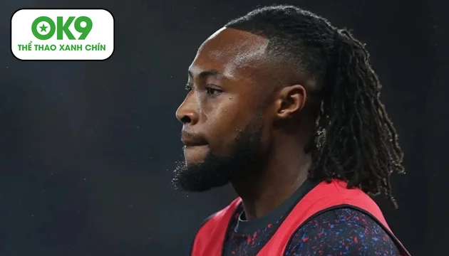 Antoine Semenyo tỏa sáng với lựa chọn 65 triệu bảng, Tottenham dẫn đầu cuộc săn đón.