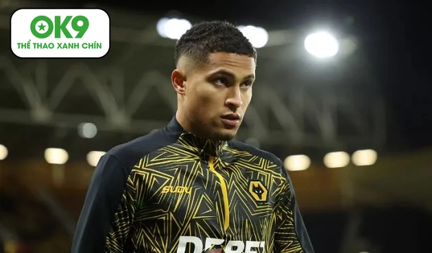 Lời khen từ Cunha giúp Joao Gomes ghi điểm lớn với Man United trong thương vụ bóng đá.