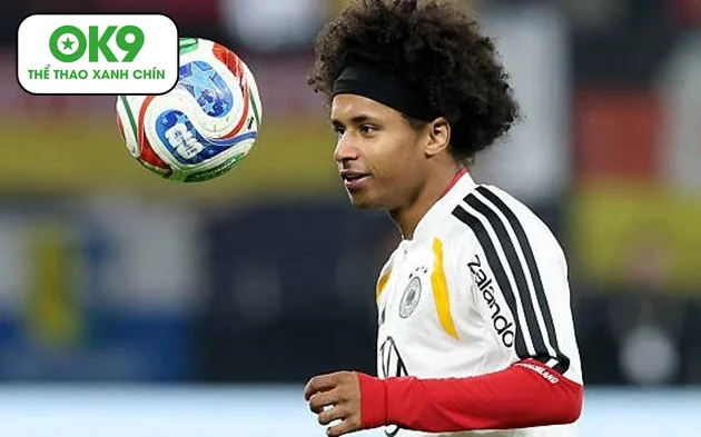 MU và Inter đại chiến chiêu mộ máy chạy Karim Adeyemi từ Dortmund.